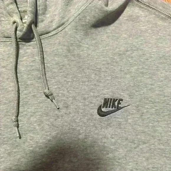 Y2k Nike hoodie - Picture 3 of 3